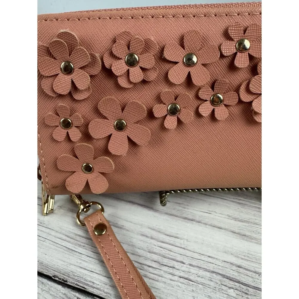 Under One Sky Coral Wallet Dual Zipper‎ Wrist Strap Flower design Studs EUC